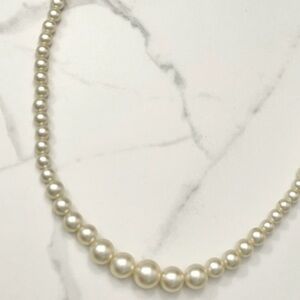 Vintage Faux Pearl Necklace